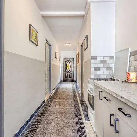 Piotr Ubytování v soukromí *